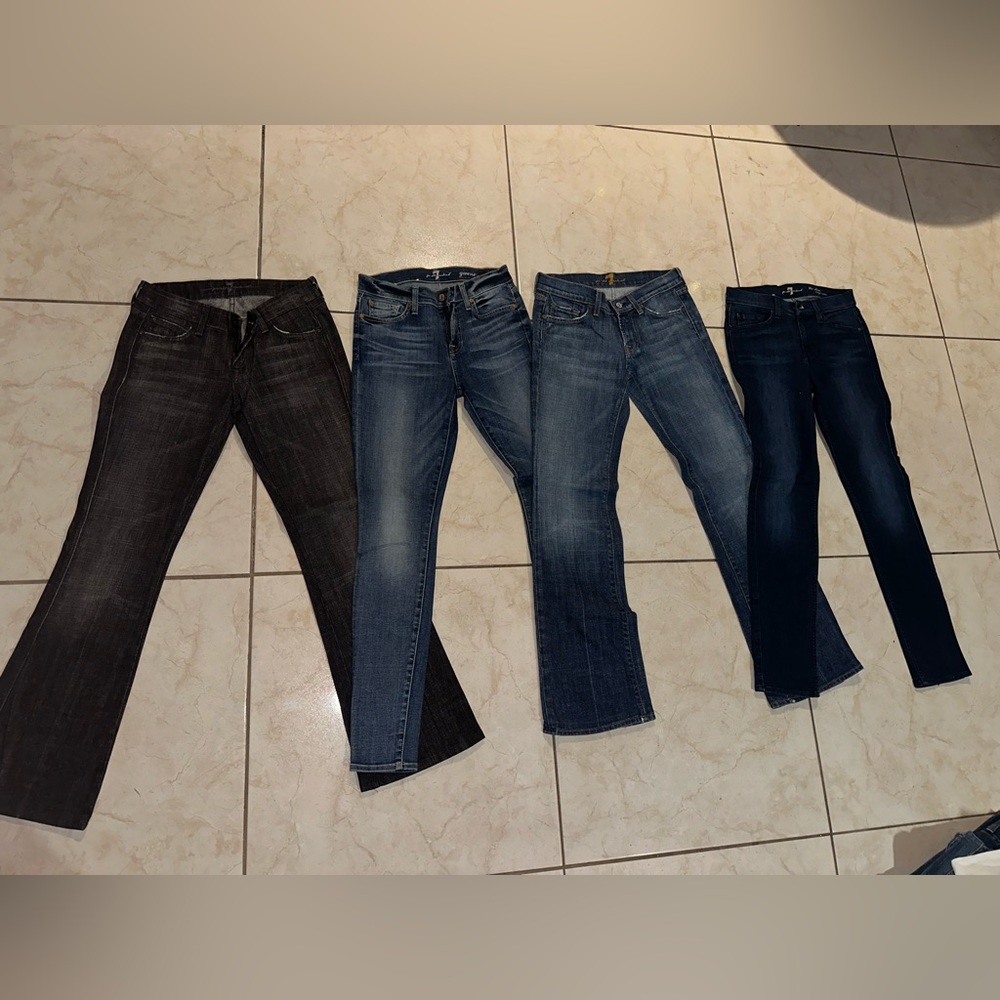 7 for All Mankind
Women's Blue Jeans Collection